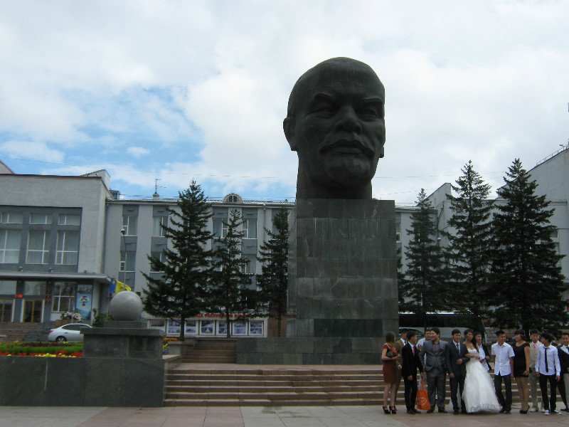 the biggest Lenin head in the world