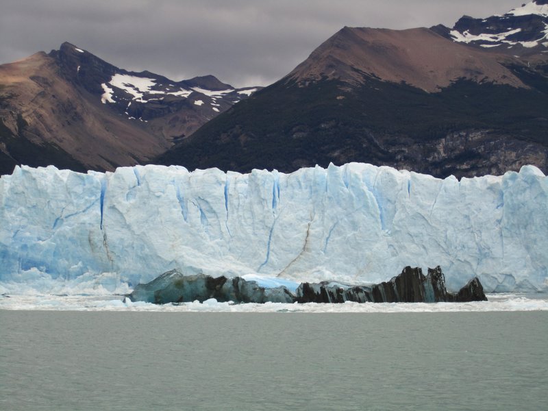 Ice falling from Perito Moreno