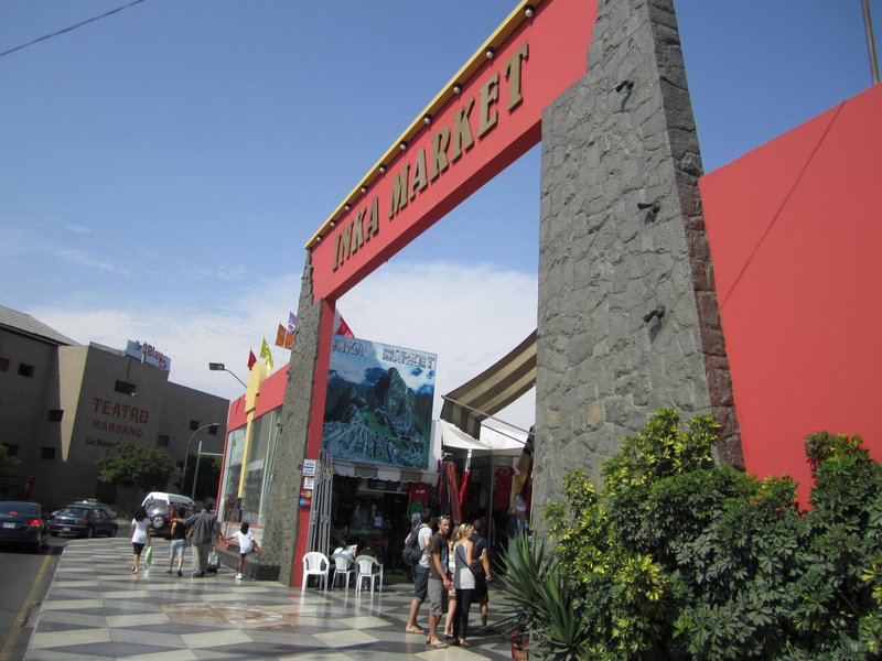 The huge Inca market in Miraflores