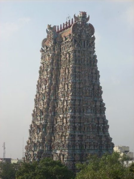 madurai  55 mtrs torre templo