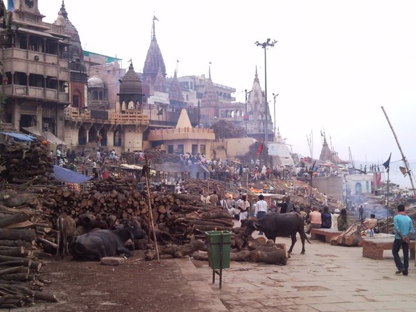 Zona de Cremaciones en el Ganges