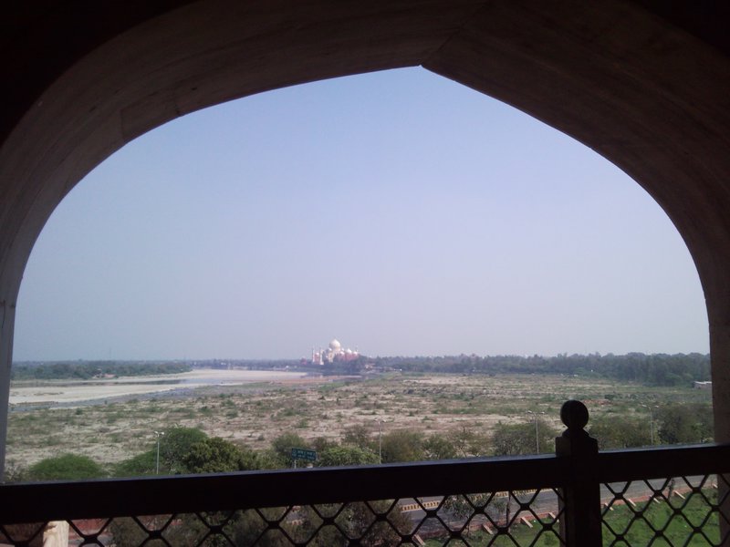 vista del Taj que tuvo el Emperador enclaustrado en el Fuerte Agra