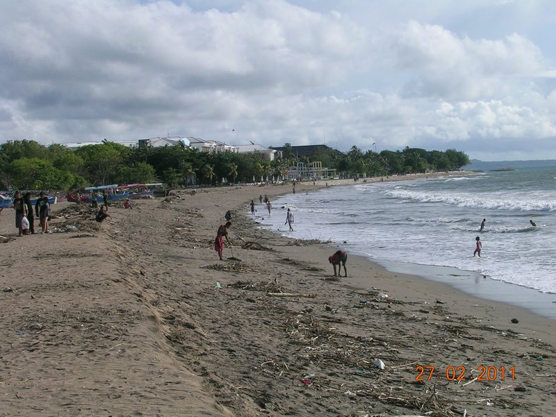 Kuta beach, facing south