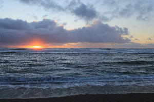 Sonnenuntergang ueber dem Meer