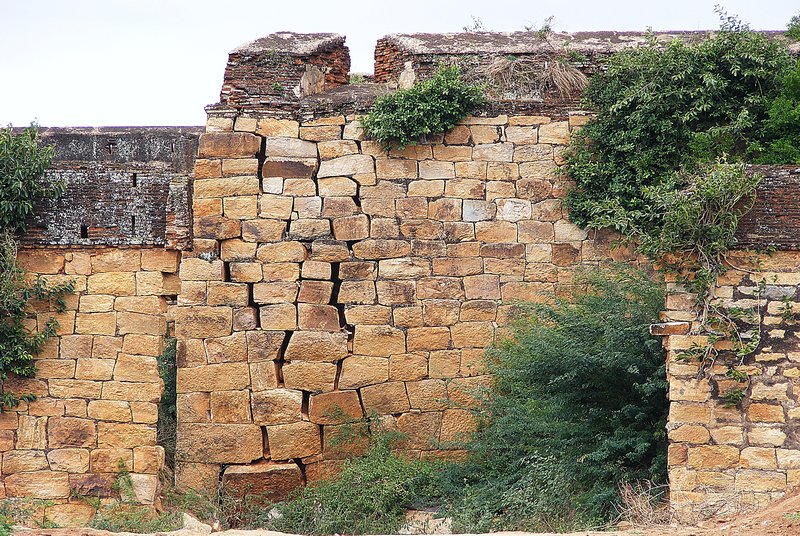 Fortress at Sira