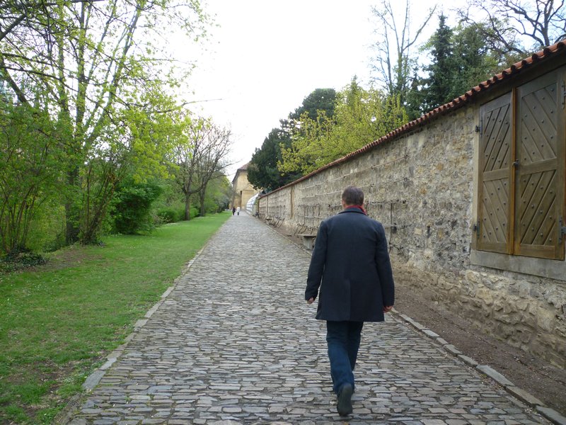 very pretty walk up to the Palace