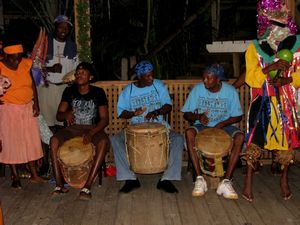 Garifuna - drumming