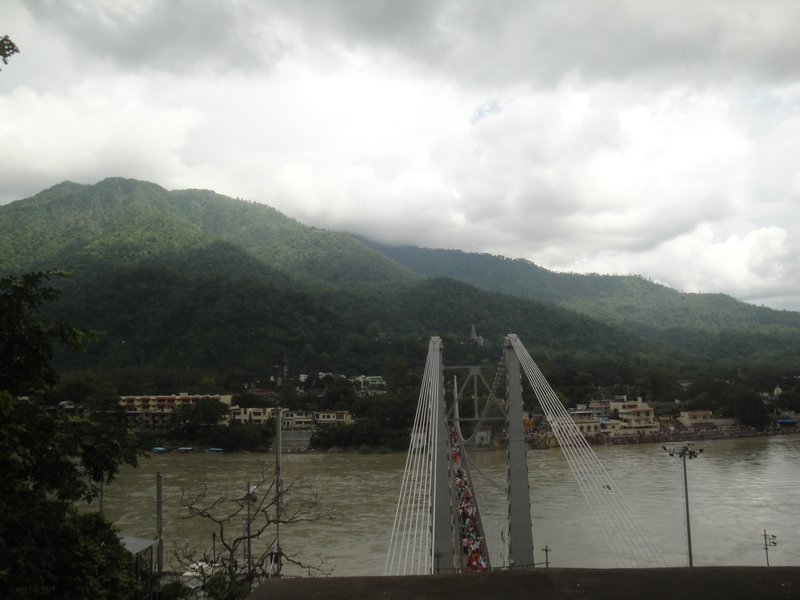 Hängebrücke von Lakshamzula nach Ramshula
