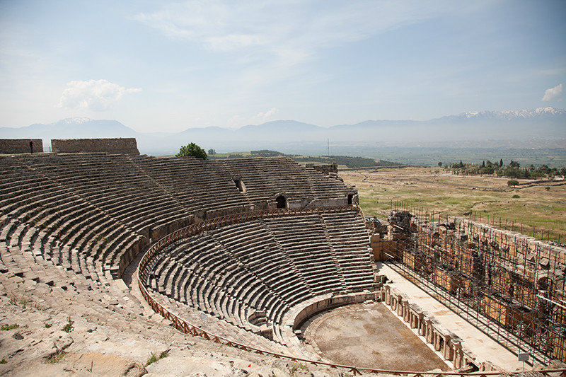 20,000 Seat Amphitheatre