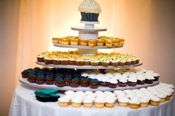cupcake tower