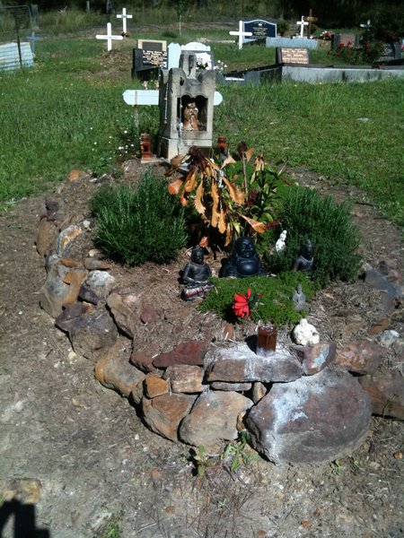 Eli's grave