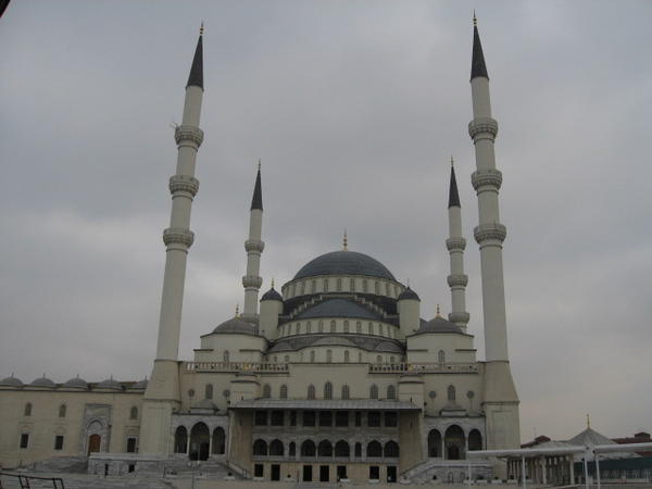 Maın Ankara Mosque