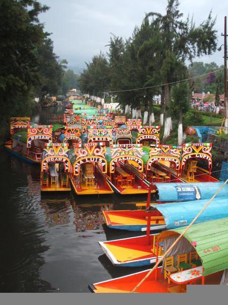 Xochomilco mercado flotante