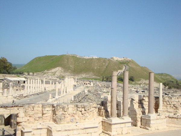 The colonade at Bet She'an