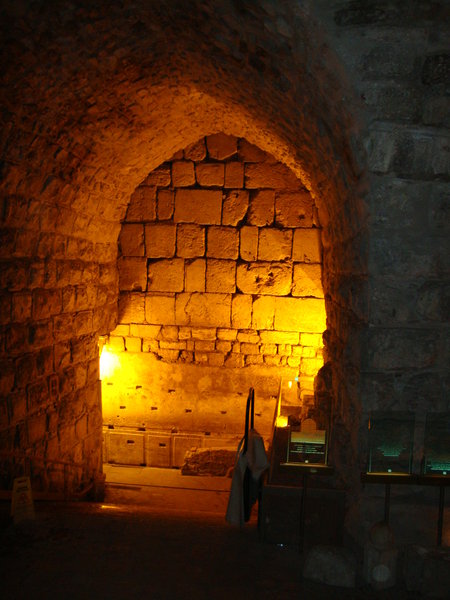 Tunnel under the wall