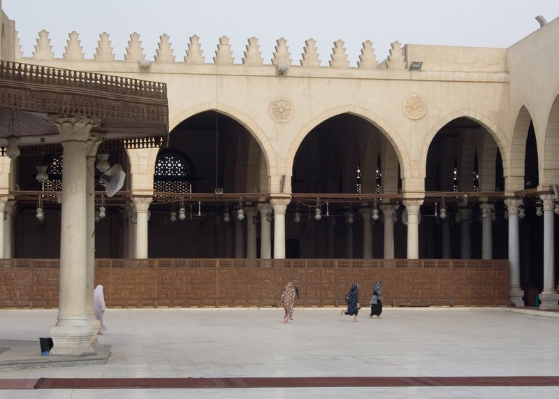 Children playing in Amr Ibn Al A'as Mosque