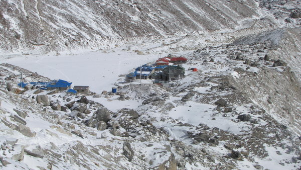 Gorak Shep at 5160 meter Added 58 minutes ago · Lik