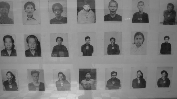 foto's van de vermoorde gevangenen
