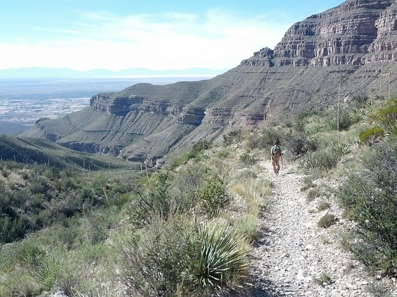 Dog Canyon Trail