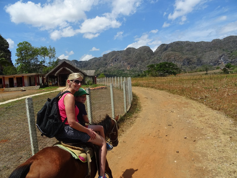 Horse ride in Viñales