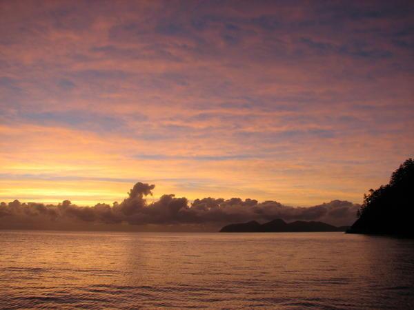 sunrise at the whitsunday islands
