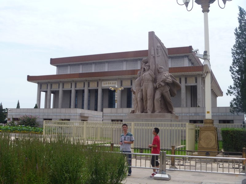 Maos Mausoleum 