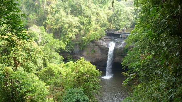 Heo Suwat waterfall