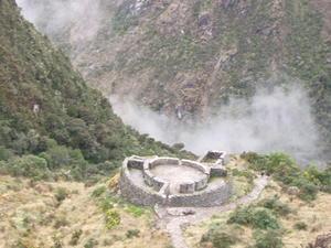 Egg Shaped Ruin (Inca Trail)