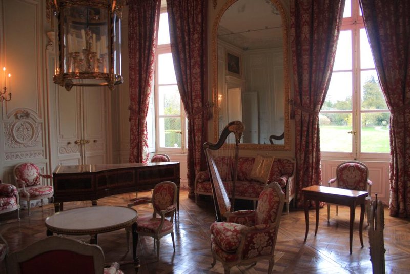 Living room of the Petit Trianon
