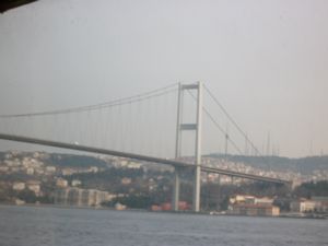 türkische golden  Gate Bridge
