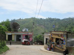 Lanquin village