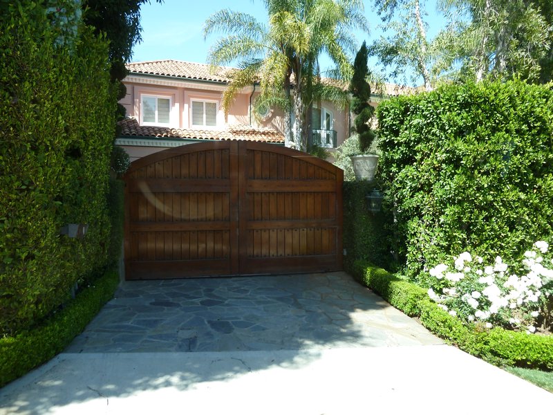 Christina Aguilera's house