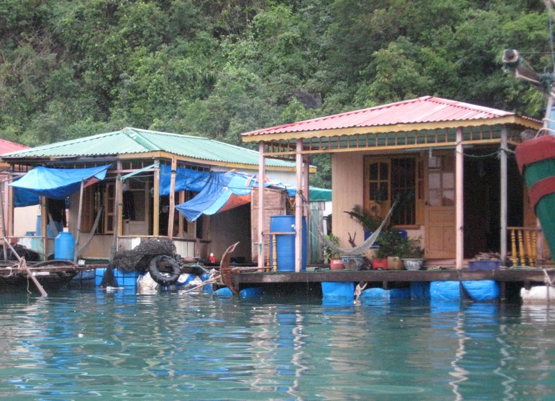 floating village houses