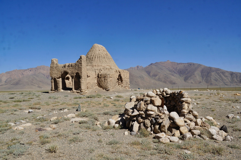 Mausoleum on the ancient Silk Road