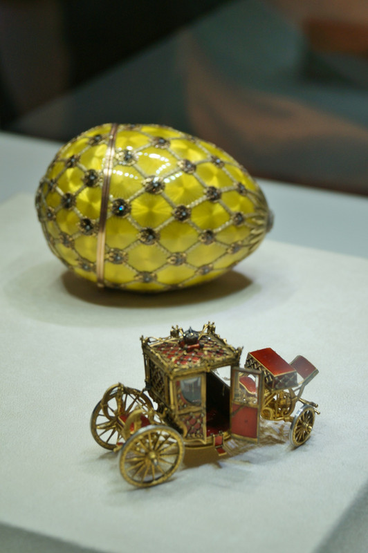 Coronation Egg with Carriage