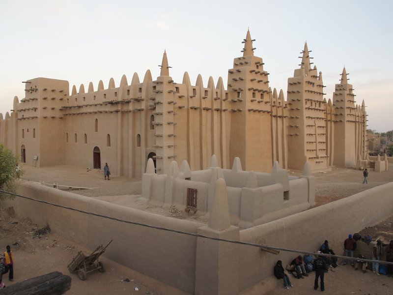 THE CREAM OF MUD MOSQUES...DJENNE