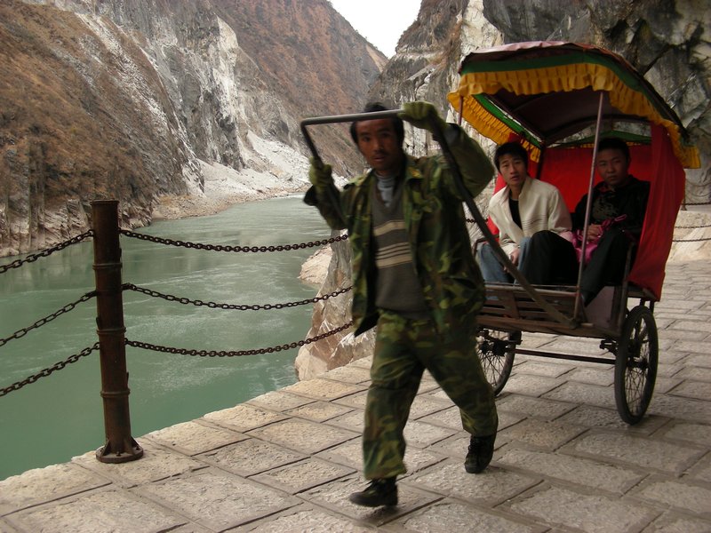 TIGER LEAPING GORGE