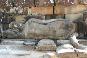 SLEEPING BUDDHA
