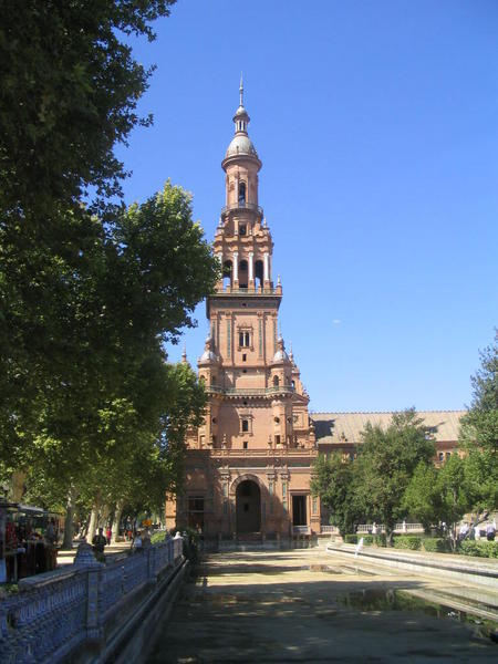 The Giralda Tower on the Plaza de Espana