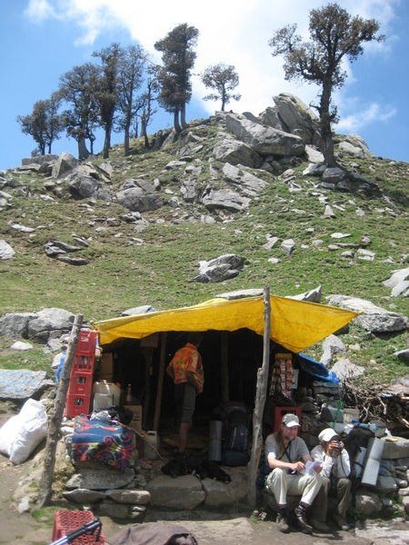 A tea shop 3000 metres up in the mountains