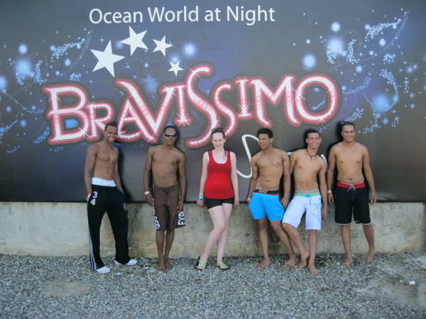 with the dancers from Ocean World