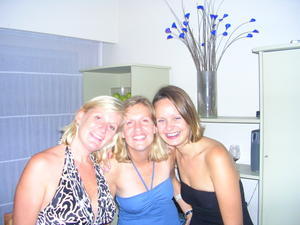 The 3 hostesses... 