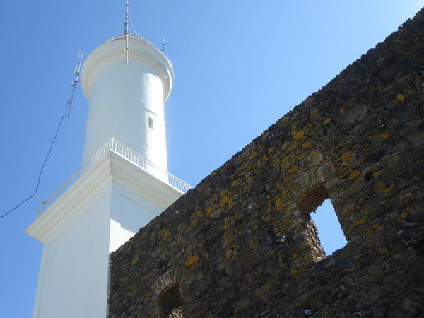 Lighthouse, Colonia