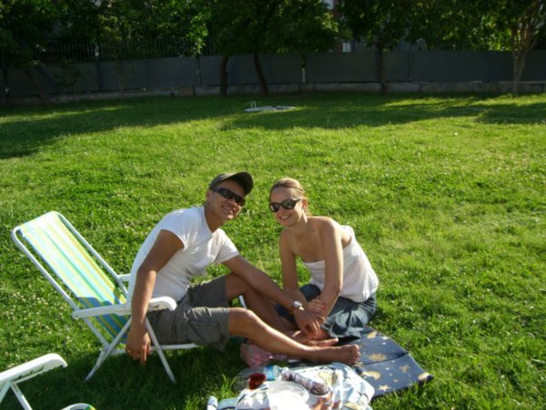 One of the first hot days.. With Silvina by her pool 
