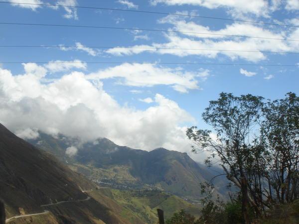 Bus ride through the clouds to Cuenca