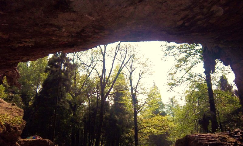 Entrance to Double Dragon Cave