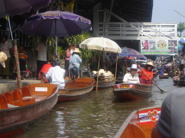 The Floating Markets