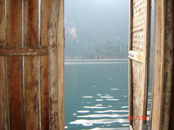 View outside the backdoor of our Floating Rafthouse