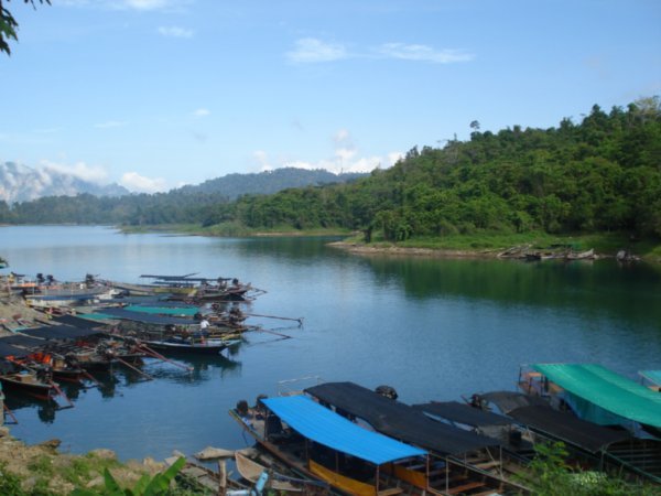 Chieow Laan Lake