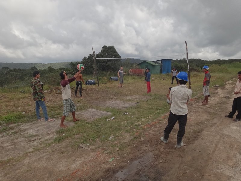Impromtu game of volleyball with the locals